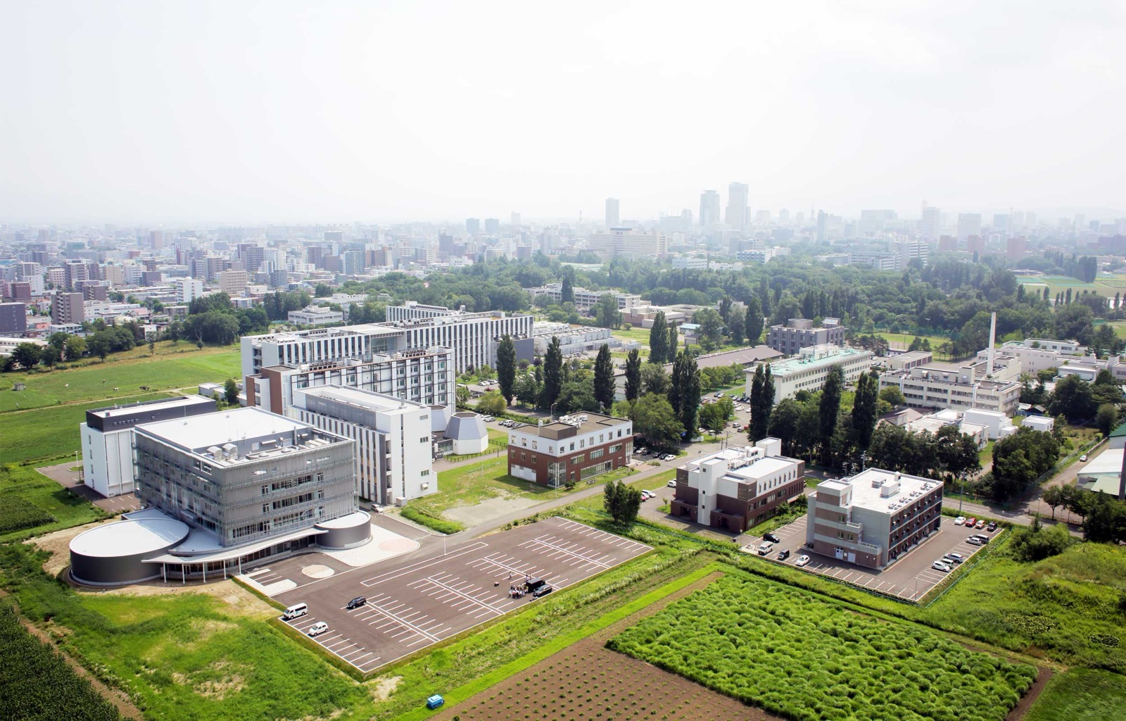 北海道大学 総合イノベーション創発機構 オープンラボラトリー（北キャンパス）の外観・ラボ写真（北大リサーチ＆ビジネスパーク 北キャンパス全景）